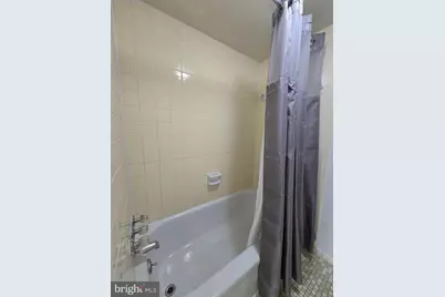 1836 Metzerott Road #1524, Hyattsville, MD 20783 - Photo 17