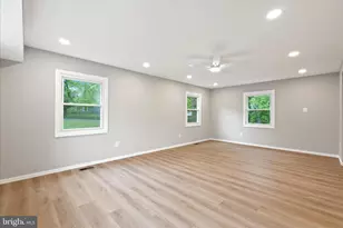 12300 Rolling Hill Ln, Bowie, MD 20715 - Photo 5