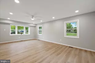 12300 Rolling Hill Ln, Bowie, MD 20715 - Photo 7