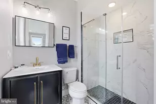 500 Riversail Ln, Oxon Hill, MD 20745 - Photo 11