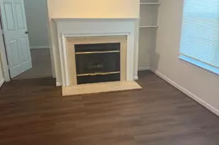 9704 Lake Pointe Ct, Upper Marlboro, MD 20774 - Photo 3