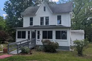 7315 Oxon Hill Rd, Oxon Hill, MD 20745 - Photo 1