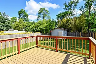 5016 Laguna Rd, College Park, MD 20740 - Photo 9