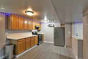 5016 Laguna Rd, College Park, MD 20740 - Photo 51