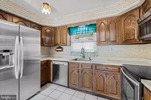 12227 Foxhill Ln, Bowie, MD 20715 - Photo 13