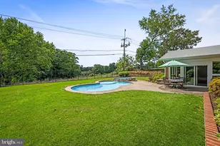 12227 Foxhill Ln, Bowie, MD 20715 - Photo 33