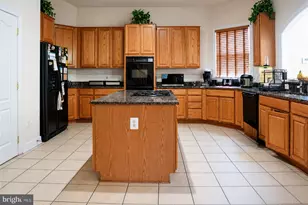 12802 Willow Marsh Ln, Bowie, MD 20720 - Photo 33