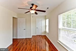 6304 E Hil Mar Cir, District Heights, MD 20747 - Photo 5