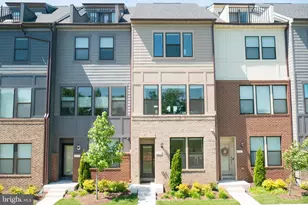 4841 Vista Green Ln, Lanham, MD 20706 - Photo 1