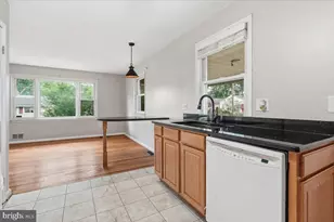 11410 Caroline Ave, Beltsville, MD 20705 - Photo 13