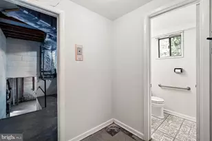 7608 Wellesley Dr, College Park, MD 20740 - Photo 29