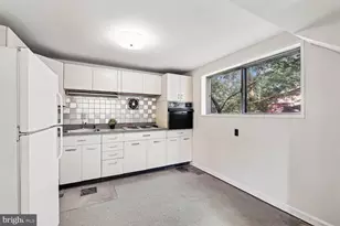 7608 Wellesley Dr, College Park, MD 20740 - Photo 27