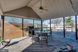 2300 Bermondsey Dr, Bowie, MD 20721 - Photo 33