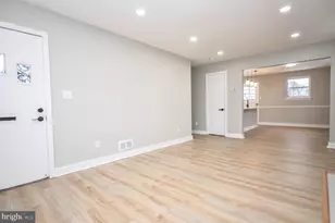 2110 Rolander St, Hyattsville, MD 20783 - Photo 3
