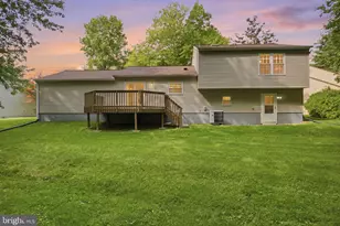 15904 Ark Ct, Bowie, MD 20716 - Photo 19