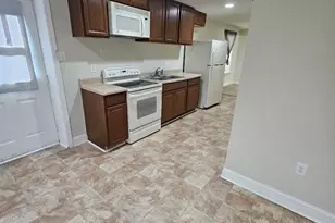 12300 Thomas Prospect Dr, Bowie, MD 20720 - Photo 7