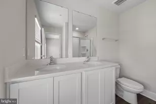 3402 Landon Walker Ln, Upper Marlboro, MD 20774 - Photo 19