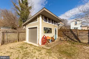 3703 34th St, Mount Rainier, MD 20712 - Photo 47