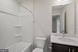 3410 Landon Walker Ln, Upper Marlboro, MD 20774 - Photo 17