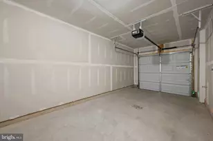 3404 Landon Walker Ln, Upper Marlboro, MD 20774 - Photo 3