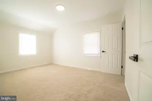 2409 Greeley Pl, Hyattsville, MD 20785 - Photo 29