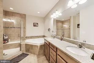 716 River Mist Dr, Oxon Hill, MD 20745 - Photo 15