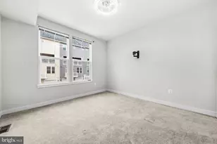 170 Lawndale Dr, Bowie, MD 20716 - Photo 27