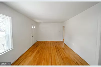 4002 74th Avenue, Hyattsville, MD 20784 - Photo 7