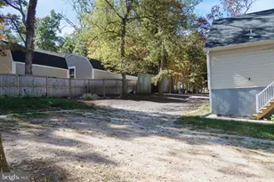 9216 Crandall Rd, Lanham, MD 20706 - Photo 43