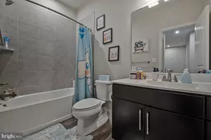 4748 Towne Park Rd, Suitland, MD 20746 - Photo 23
