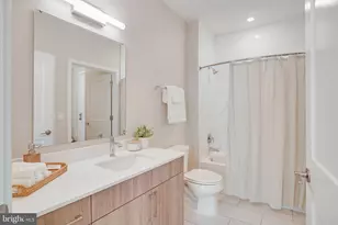 145 Riverhaven Dr, Oxon Hill, MD 20745 - Photo 13