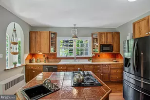 4212 Longfellow St, Hyattsville, MD 20781 - Photo 9