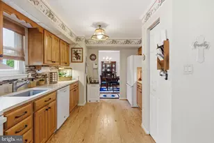 10901 Atwell Ave, Bowie, MD 20720 - Photo 29