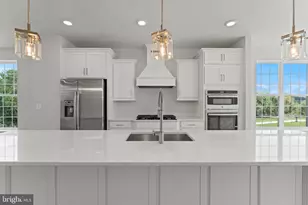 612 Catamaran Wy, National Harbor, MD 20745 - Photo 3