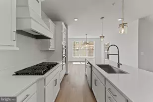 612 Catamaran Wy, National Harbor, MD 20745 - Photo 35