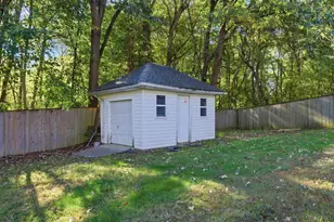 1403 Peartree Ln, Bowie, MD 20721 - Photo 37