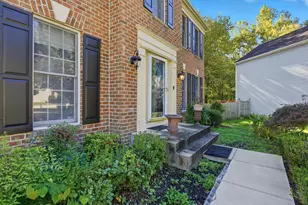 1403 Peartree Ln, Bowie, MD 20721 - Photo 5