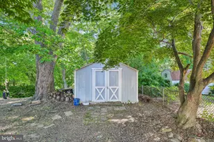 2225 Harwood Ln, Bowie, MD 20716 - Photo 53