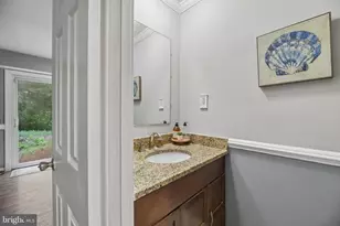 2225 Harwood Ln, Bowie, MD 20716 - Photo 25