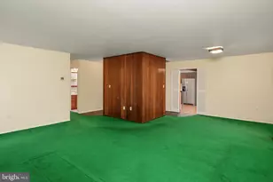 12806 Babcock Ln, Bowie, MD 20715 - Photo 5