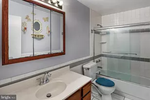 12806 Babcock Ln, Bowie, MD 20715 - Photo 19