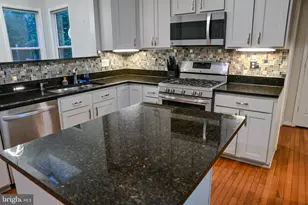 14518 Dolbrook Ln, Bowie, MD 20721 - Photo 9