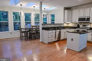 14518 Dolbrook Ln, Bowie, MD 20721 - Photo 7