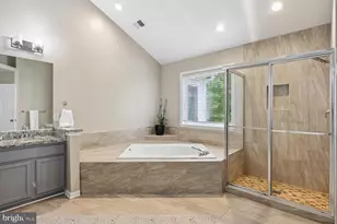 12106 Quick Fox Ln, Bowie, MD 20720 - Photo 33
