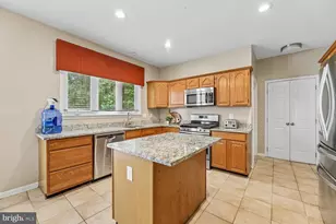 12106 Quick Fox Ln, Bowie, MD 20720 - Photo 15