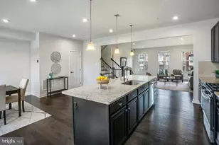 5911 Richmanor Terrace, Upper Marlboro, MD 20772 - Photo 11