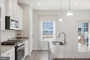 8805 Sybil Ln, Upper Marlboro, MD 20772 - Photo 9