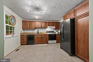 12601 Sturdee Dr, Upper Marlboro, MD 20772 - Photo 9