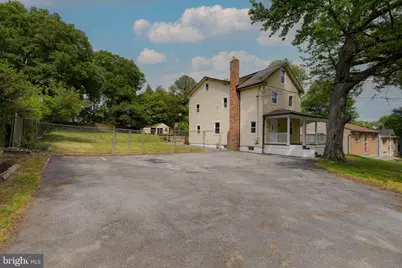 4904 Delaware Street, College Park, MD 20740 - Photo 25