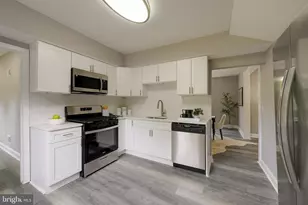 4904 Delaware St, College Park, MD 20740 - Photo 7